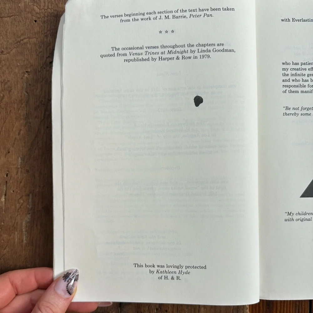 Linda Goodman’s Love Signs book